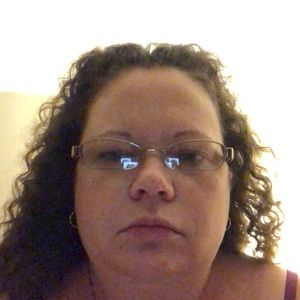 Meet your Posher, Valerie